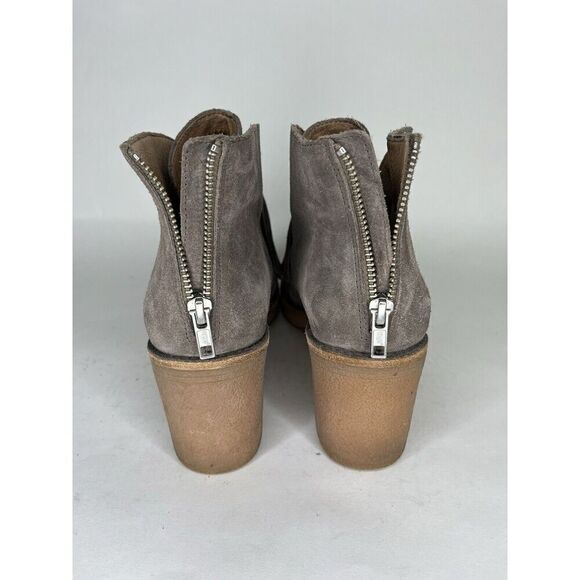 Ugg Booties Women Size 9 Gray Suede Zip Heels - Picture 5 of 16